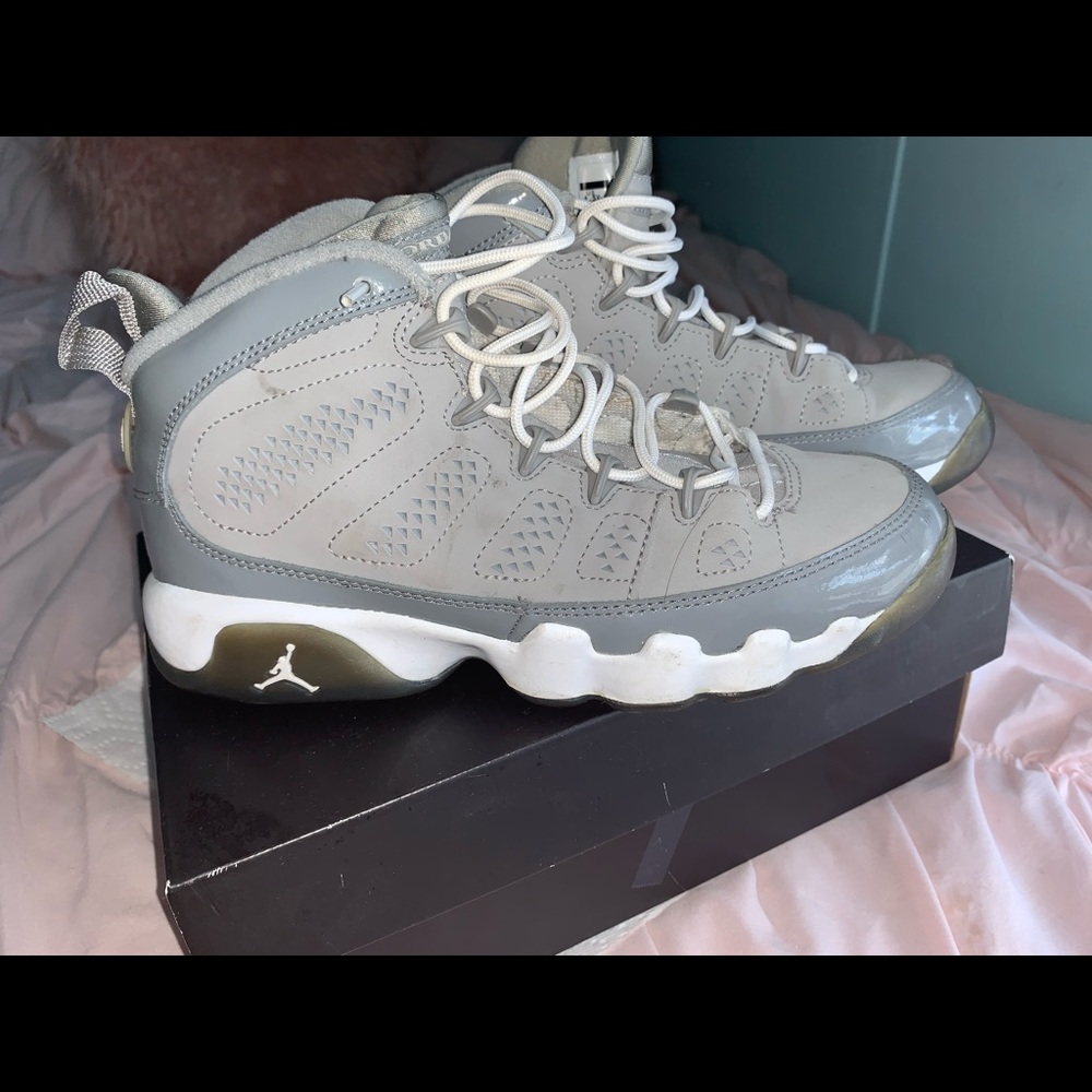 Jordan 9 Retro Cool Grey GS 4.5y